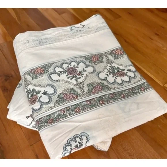 Vintage Louis Nichole Queen size Sheet set 1980's Royal Fan Flowers