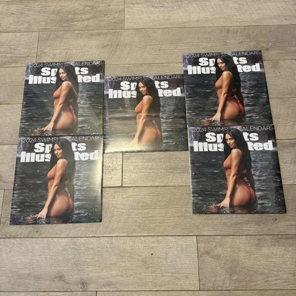Lot of 5 Sports Illustrated 2024 Swimsuit Calendar One Size Black Brown