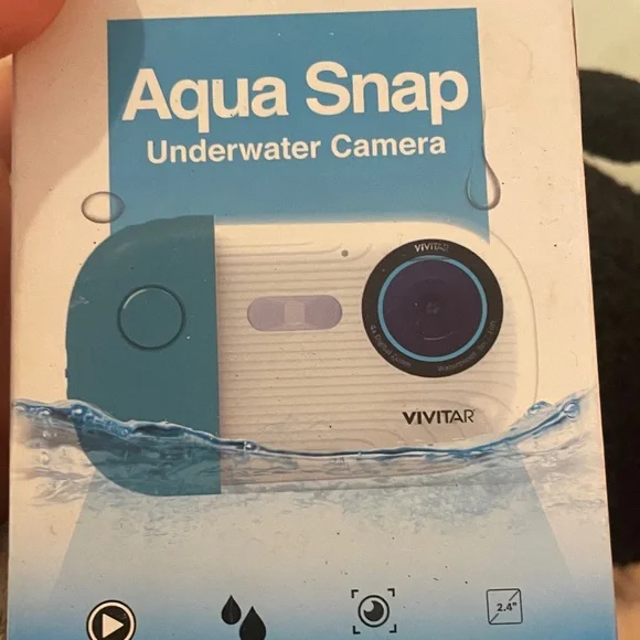 Vivitar Aqua Snap Underwater Camera - White and Blue