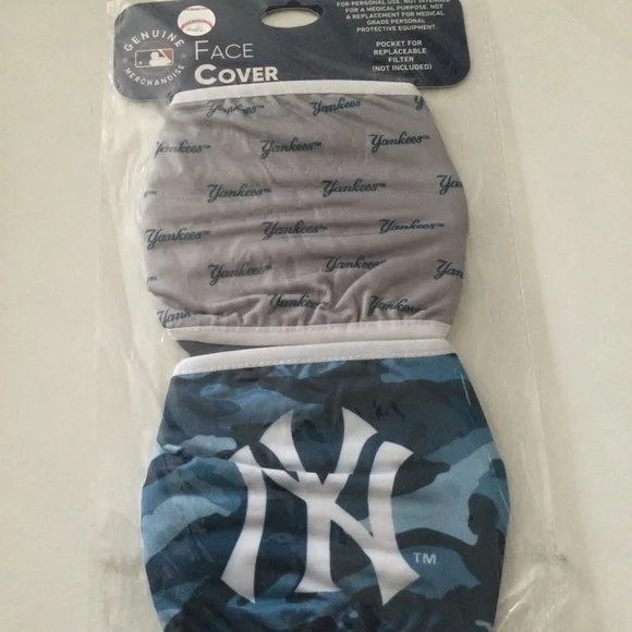 NEW YORK YANKEES 2 PACK FACE MASKS ADULT MLB BY FOCO NWT.