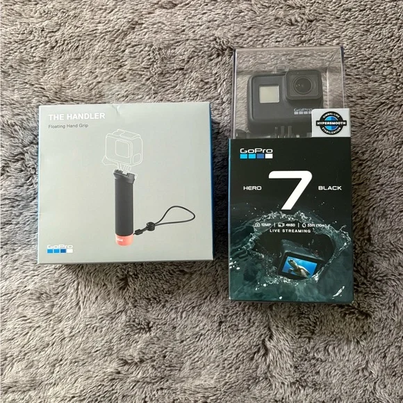 GoPro HERO7 Black Camera with The Handler Floating Hand Grip