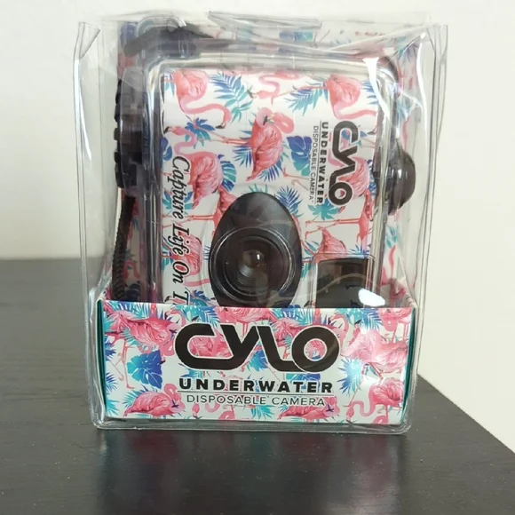 NEW Cylo Flamingo Print Underwater Camera