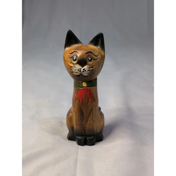Vintage Wood Hand Carved Siamese‎ Cat Figure Collectible Decor Good Luck Cat