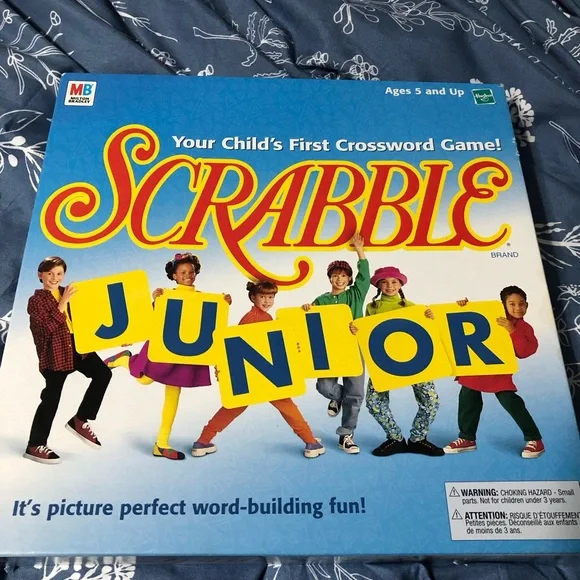 Scrabble Junior First Crossword Game - Milton Bradley‎ 1999 Never Used.