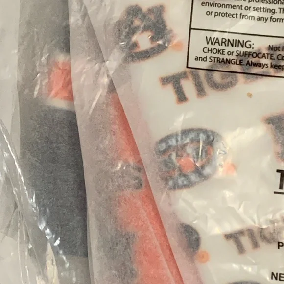 NFL AUBURN TIGERS FACE MASK SET