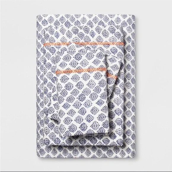 Opalhosue flat sheet and pillow sham