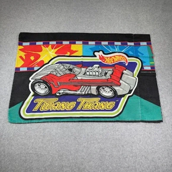 VTG Hot Wheels Twang Thang Red Blue Green Black Sheet Bedding Kids Cars