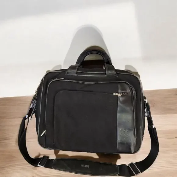 Tumi Expandable Leather Laptop Brief‎ Briefcase Bag