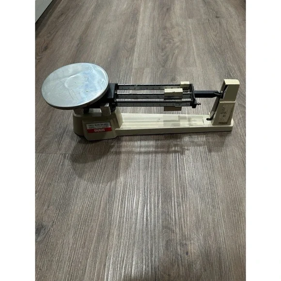 Ohaus Triple Beam Balance 700 / 800 Series 2610g 5lb‎ 2oz Capacity Scale USED