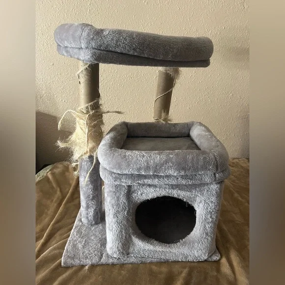 Cat tree