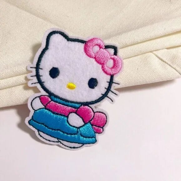 Cute‎ Hello Kitty-iron on patch