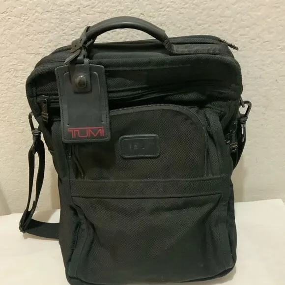 Tumi USA Crossbody Shoulder briefcase Bag  Nylon Black H15x W11”x D 6”