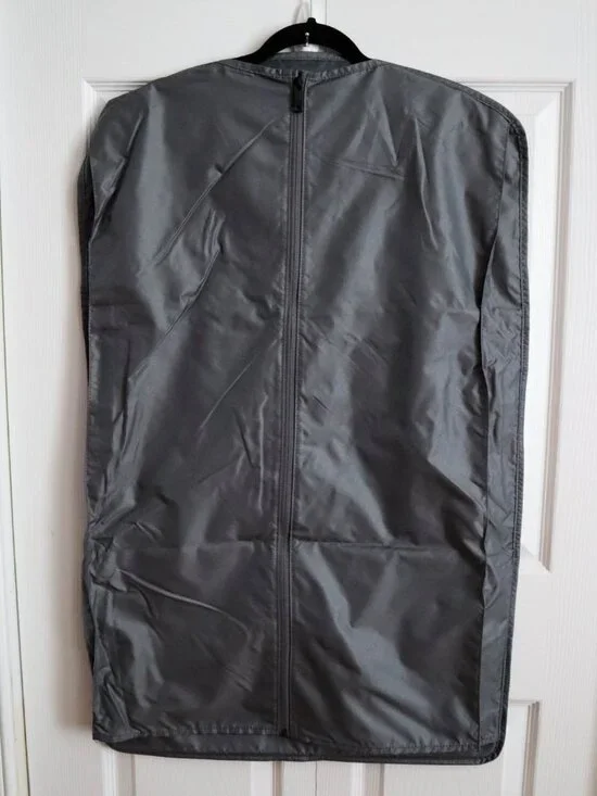 Tumi Lightweight Nylon Garment Bag Cover Trifold w/ Mesh Pocket 34