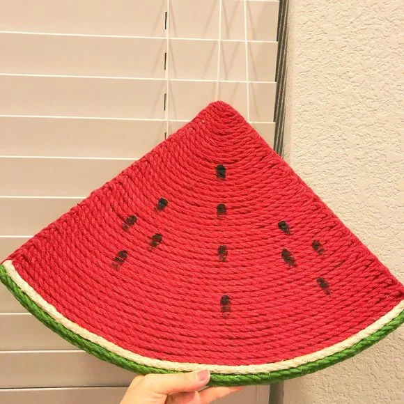 Christmas gift for your cat - Watermelon cat scratching carpet - a quarter