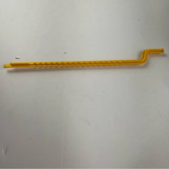 Mouse Trap 1994 Milton Bradley Cage Post Yellow Replacement Piece ONLY