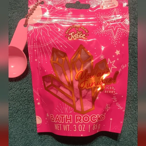 Justice Iced Berry Bath Rocks