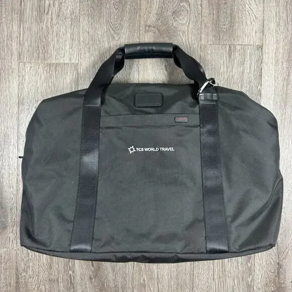 Tumi Alpha Corporate Collection Travel Duffle Duffel Bag Nylon 22249DE