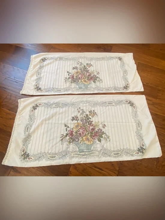 Vintage Set of King Louis Nichole pillowcases floral urn design & lace trim