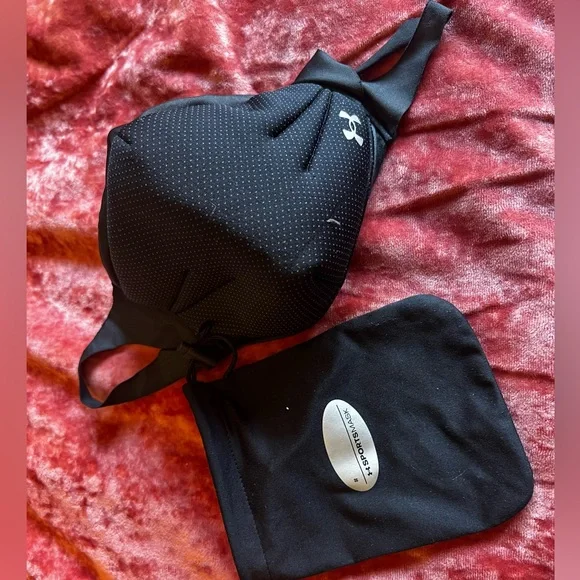 Under Armour face mask L/XL iso-chill