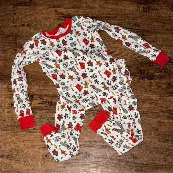 Carter's Kids Pajamas - Festive Print