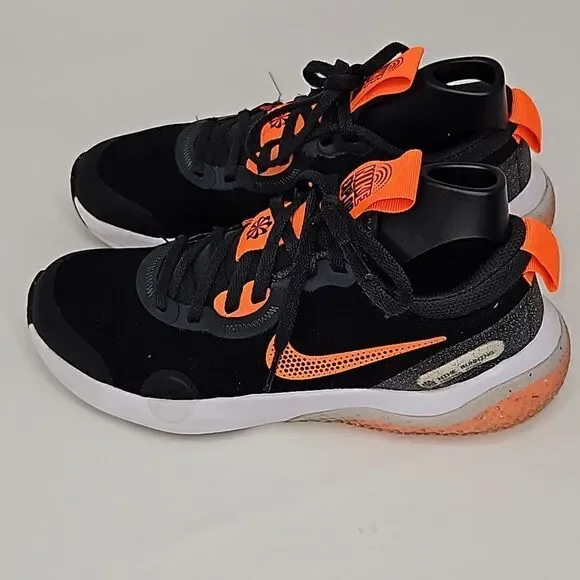 Nike Explore Shoes