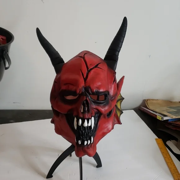 Halloween Face Mask Demon Purge Satan NWOT