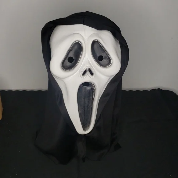 Scream Ghost Face Masks Halloween Costume NWOT