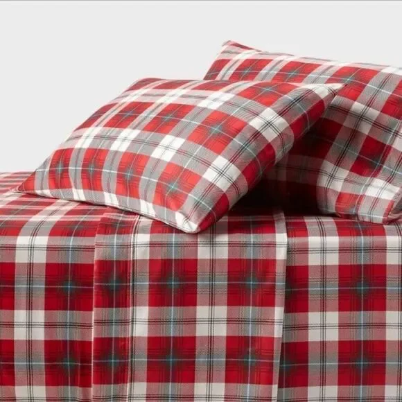 Threshold Performance Holiday Plaid Bed Sheet Set Twin XL