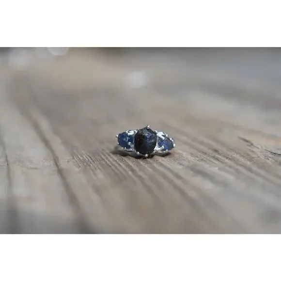 Engagement ring Three Burmese Sapphires in 925 sterling silver ring