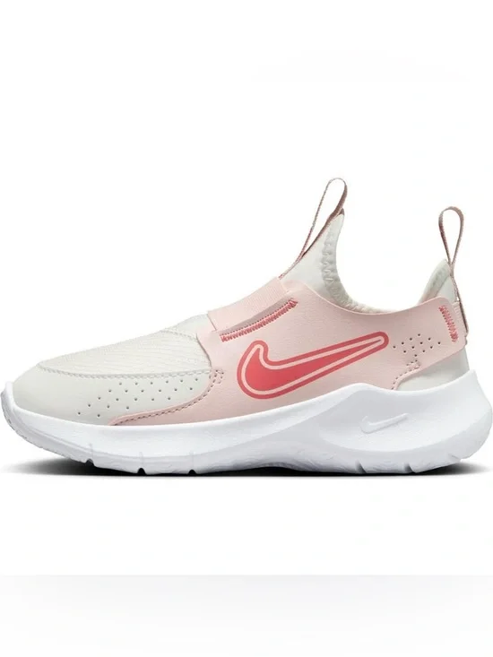 Nike Slip-On Trainer in Light Pink & Coral Swoosh 9C