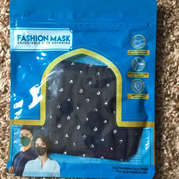 😷 Unisex Face Mask