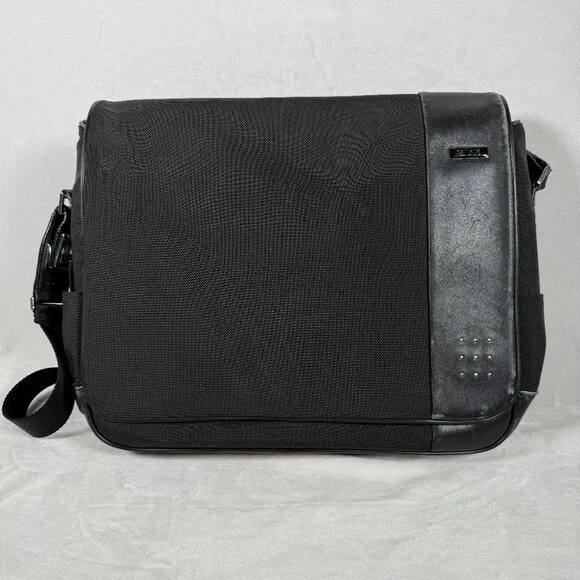 TUMI Spirit of Imagination Messenger Bag Nylon Leather Laptop Organizer 23671D