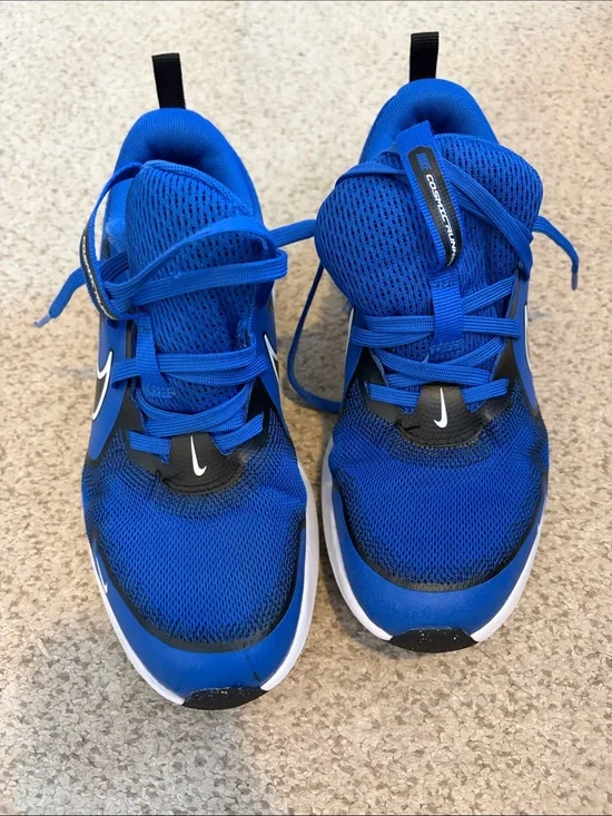 NIKE Cosmic runner sneaker, 5