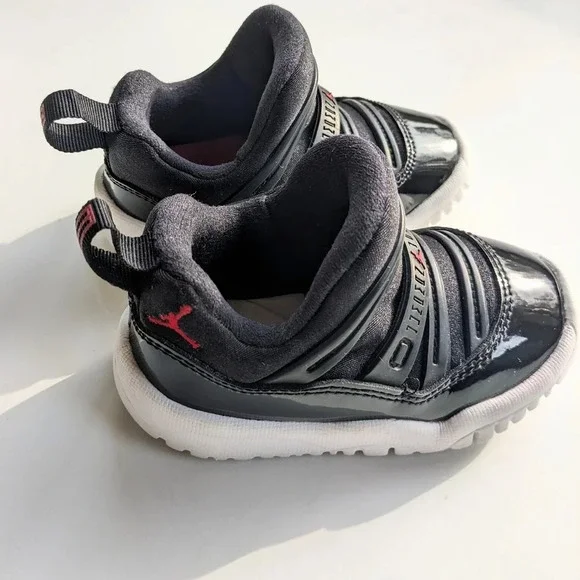 Nike Toddler Kids Air Jordan 11 Little Flex Sneakers Size 5C Black
