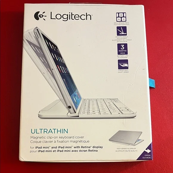 Logitech Ultrathin Magnetic Keyboard Cover - Silver