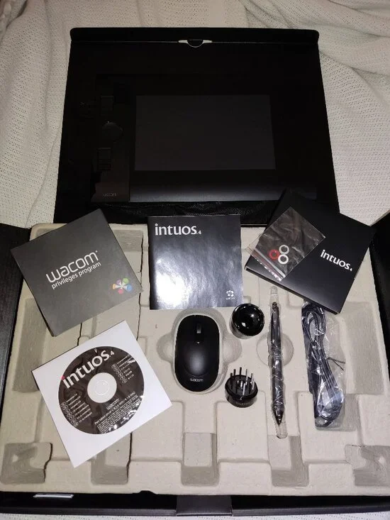 Wacom Intuos 4 Professional Pen Tablet | Medium
