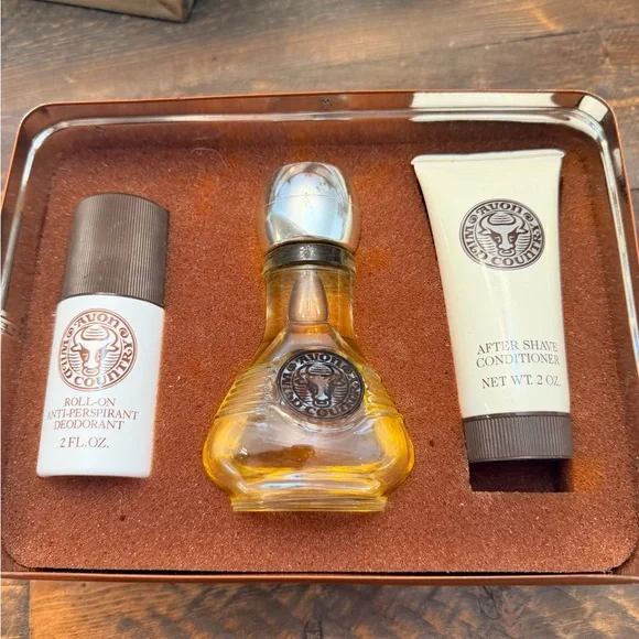 VTG AVON WILD COUNTRY Cologne After Shave Deodorant SET NOS