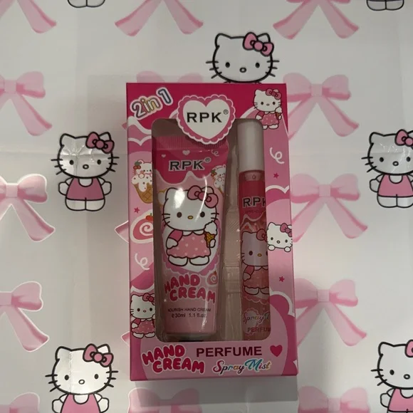 2 Piece Hello Kitty Hand Cream Set NWT