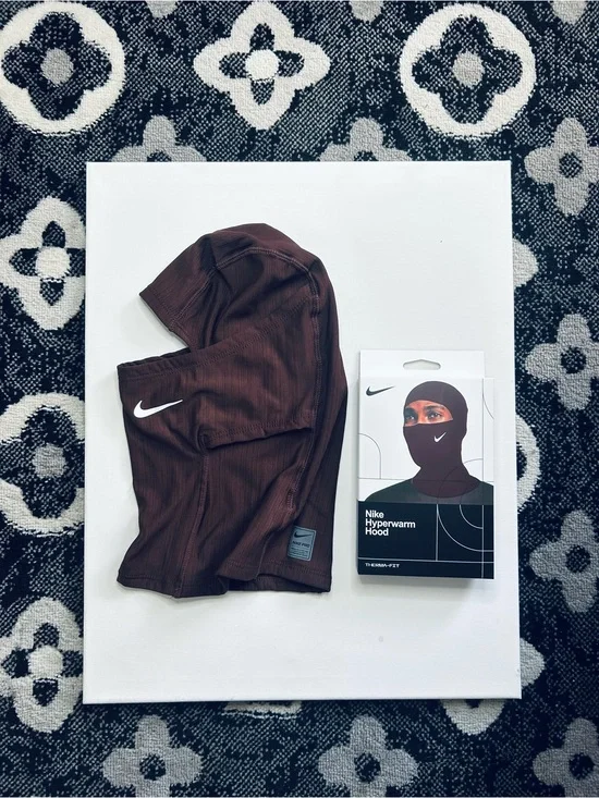 Nike Hyperwarm ski mask brown with White Swoosh