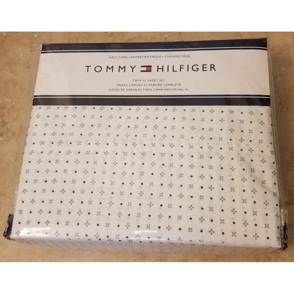TOMMY‎ HILFIGER 3pc Sheet Set TWIN XL Sheet Set Dorm Bedding NEW