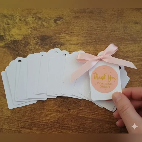 25 Blank tags/strings