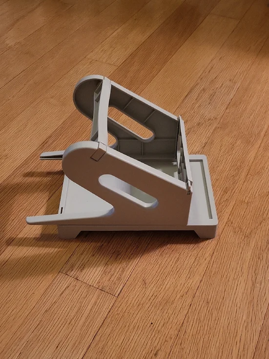Source Unknown Light Gray Home Office Label/Label Maker Stand