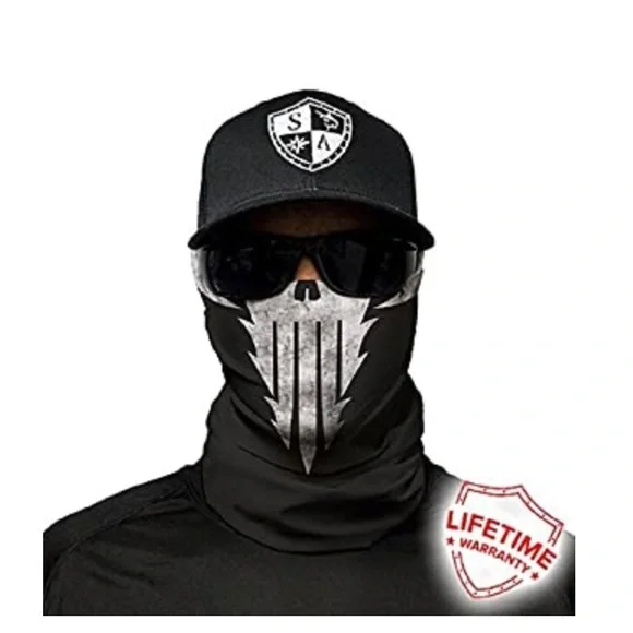 Skull Neck Gaiter