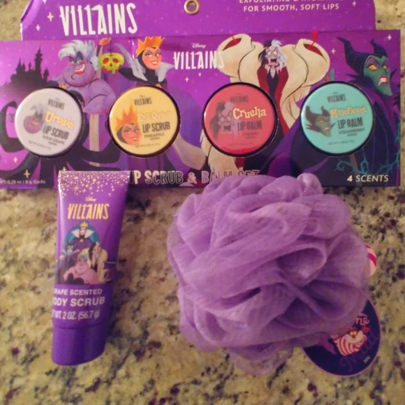 Disney Villains Lip Scrub and Body Scrun Set with Purple Loofah. 3 Piece Set