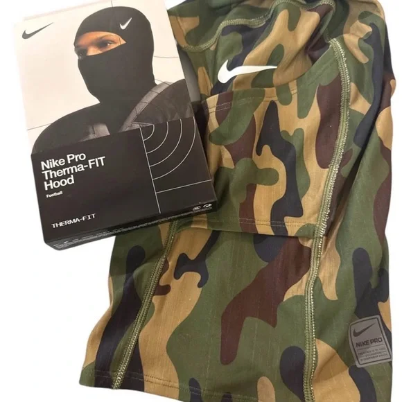 Nike Unisex Hyperwarm Camo Face Mask Hood