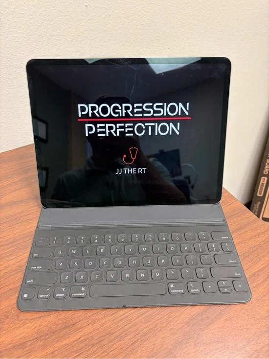 Apple iPad with Black Smart Keyboard