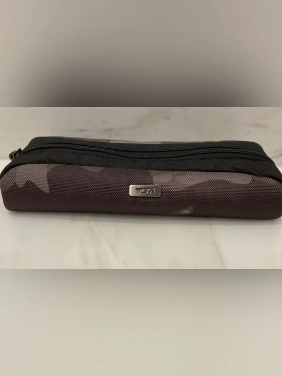 NEW - TUMI Ballistic Nylon Zippered Pencil Case Cord Pouch - BLACK w/ CITY CAMO