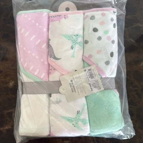 New! Baby Girls 3pk Dinosaur Hooded Bath Towel Set - Cloud IslandT™
