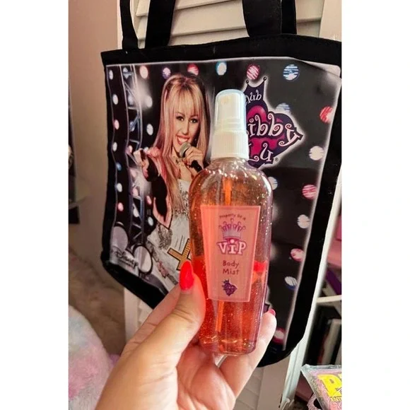 Miley Cyrus VIP‎ Body Mist Fragrance Spray Orange Glitter Shimmer Kids