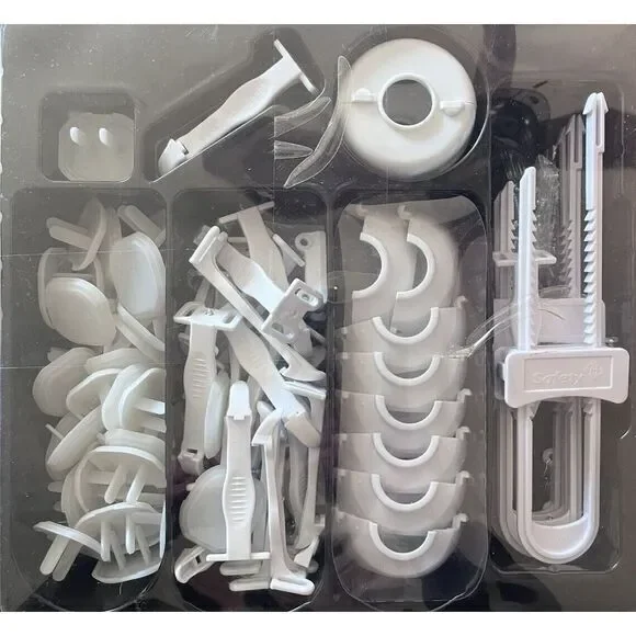 Safety 1st, Essentials Child‎ Proofing Kit